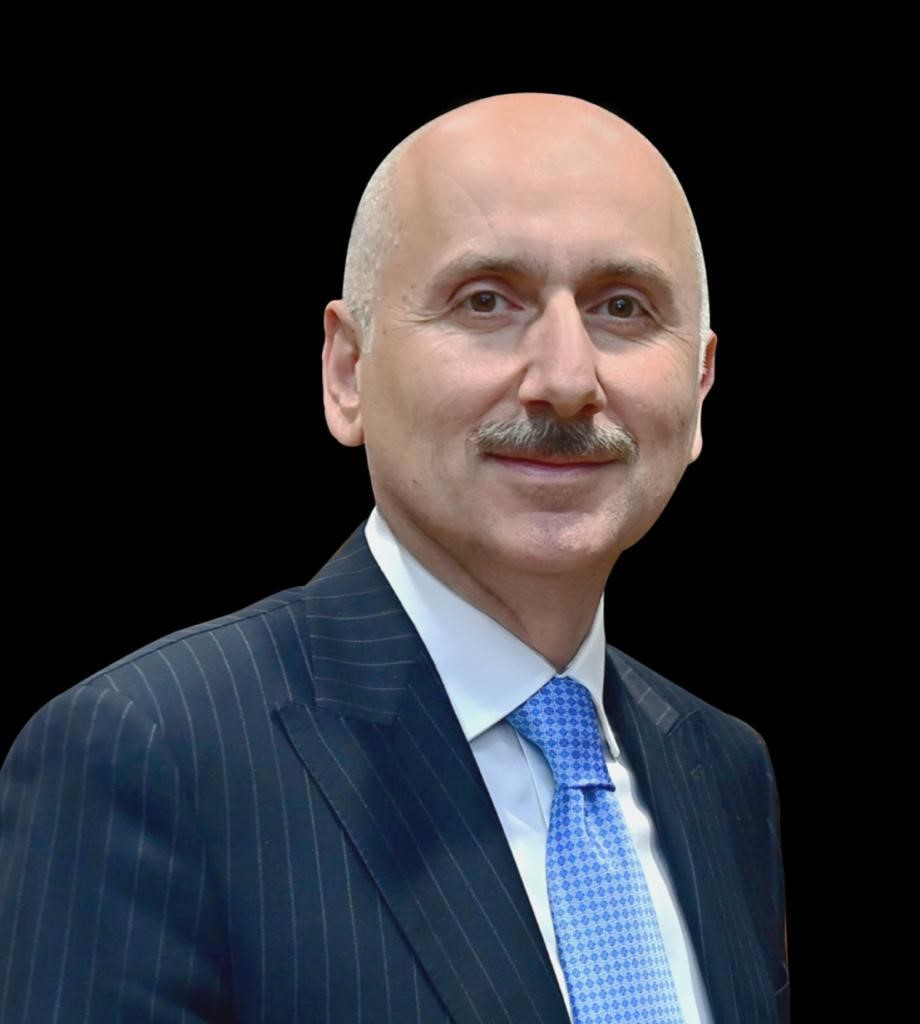 Adil KARAİSMAİLOĞLU